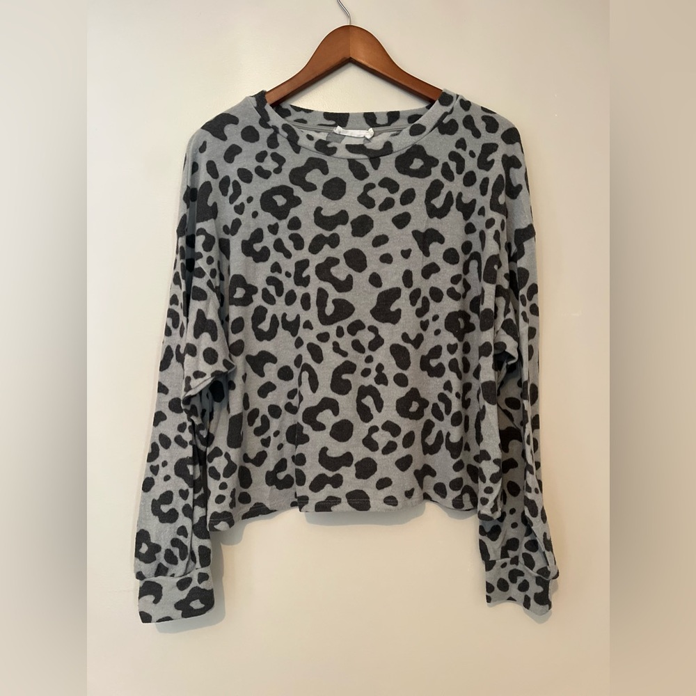 Lush Ladies Top, size Large - Picture 3 of 6